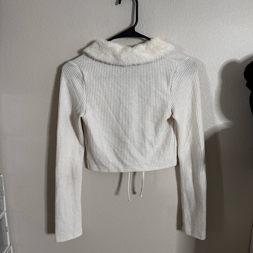 Cropped long sleeve